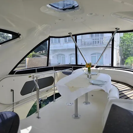 Su Merdum Hotel Stambuł